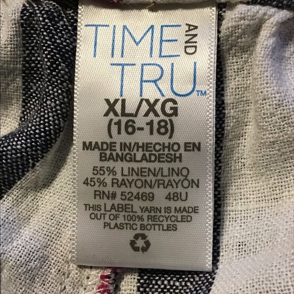 Time and Tru Women’s Blend Linen Shorts - Picture 5 of 6